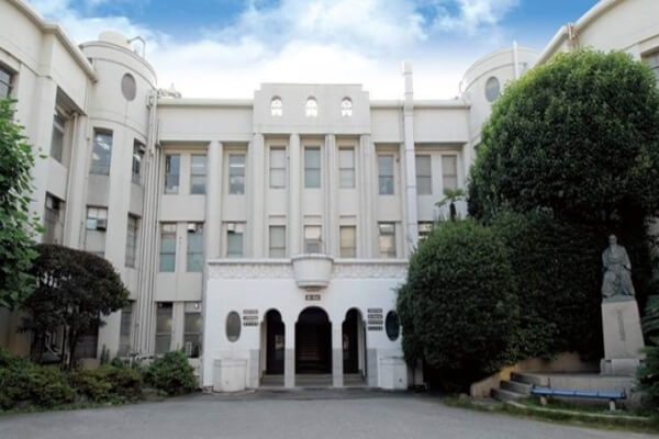 東京医科大学